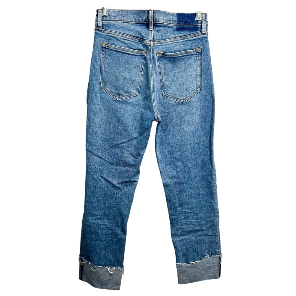 Abercrombie and Fitch Ultra High Rise Ankle Straight Cuffed Jeans - Picture 4 of 6